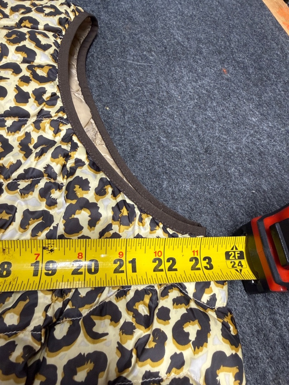 Ariat Leopard Print Quilted Vest in Tan and Black - Picture 11 of 11